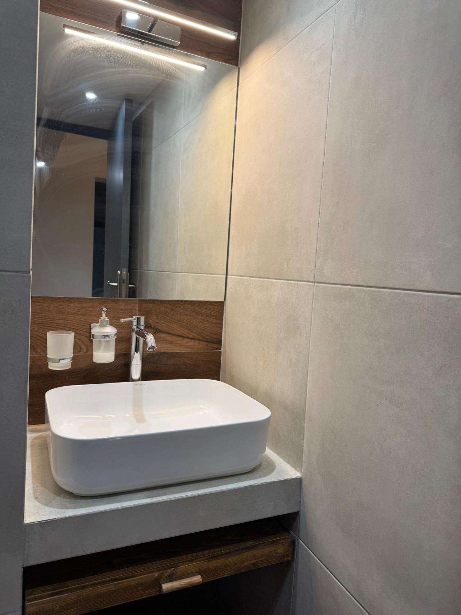 Haris 302 Apartment By Vpn Accomodation Athen Exterior foto